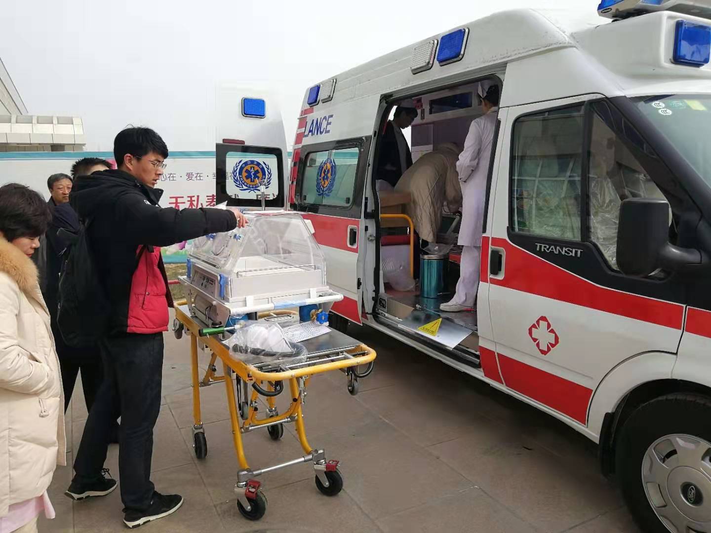 洪雅县救护车转院